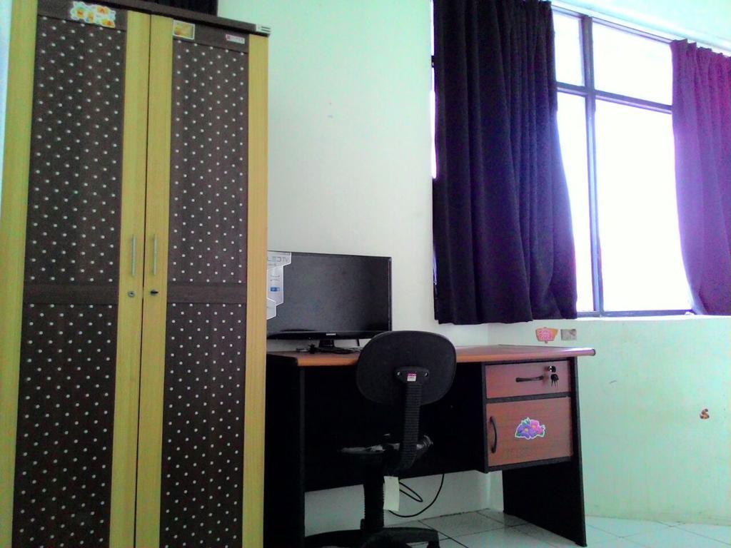 Ds Colive Siliwangi Otel Semarang Dış mekan fotoğraf